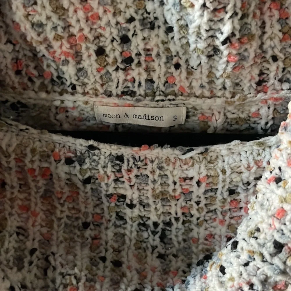 moon & madison confetti soft turtleneck sweater. Small. - Picture 2 of 3
